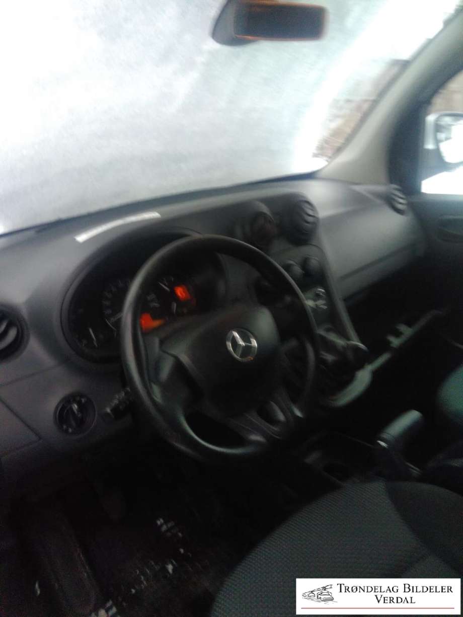 Mercedes Citan 2012-2021 (W415) (W415), Motorkode: K9K B6, Girkassekode: 