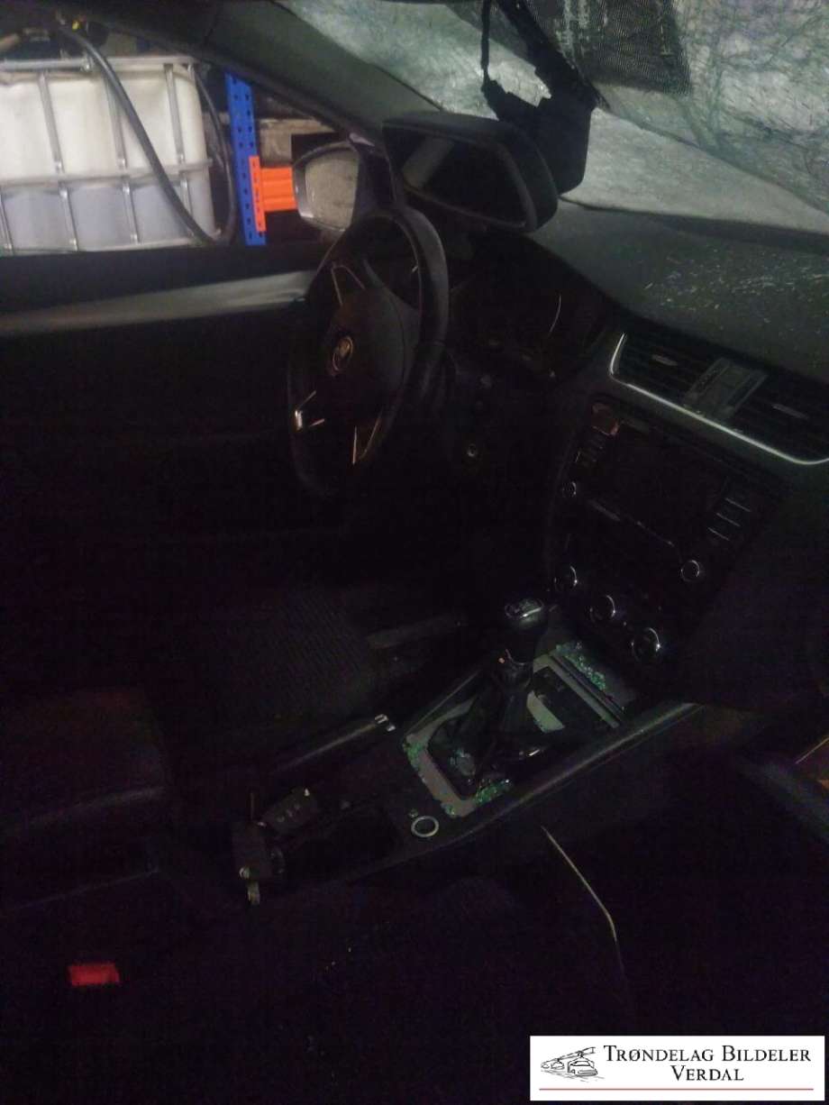 Škoda Octavia 2013-2016 (Type III, Fase 1) , Motorkode: CLH, Girkassekode: F