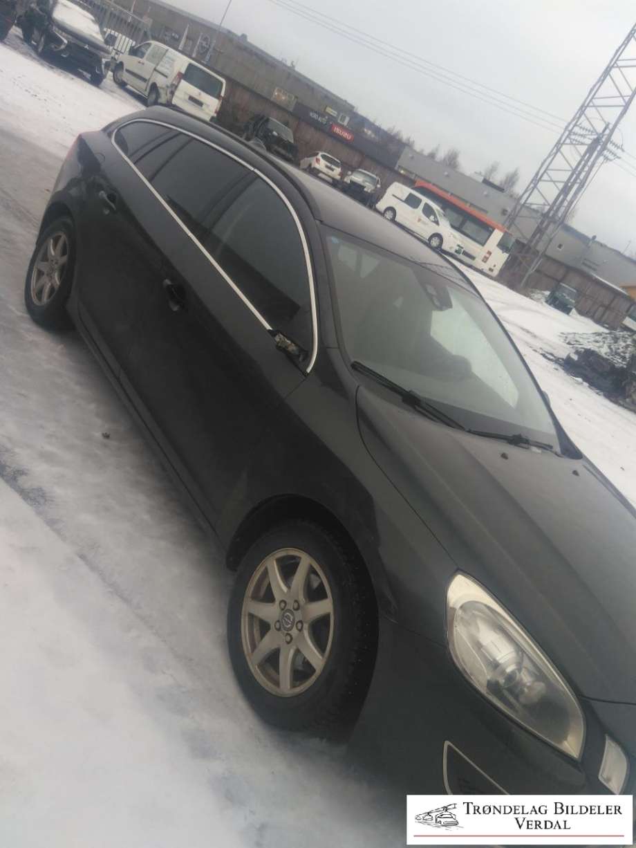 Volvo V60 2010-2013 (Type I, Fase 1) , Motorkode: D4162T, Girkassekode: 