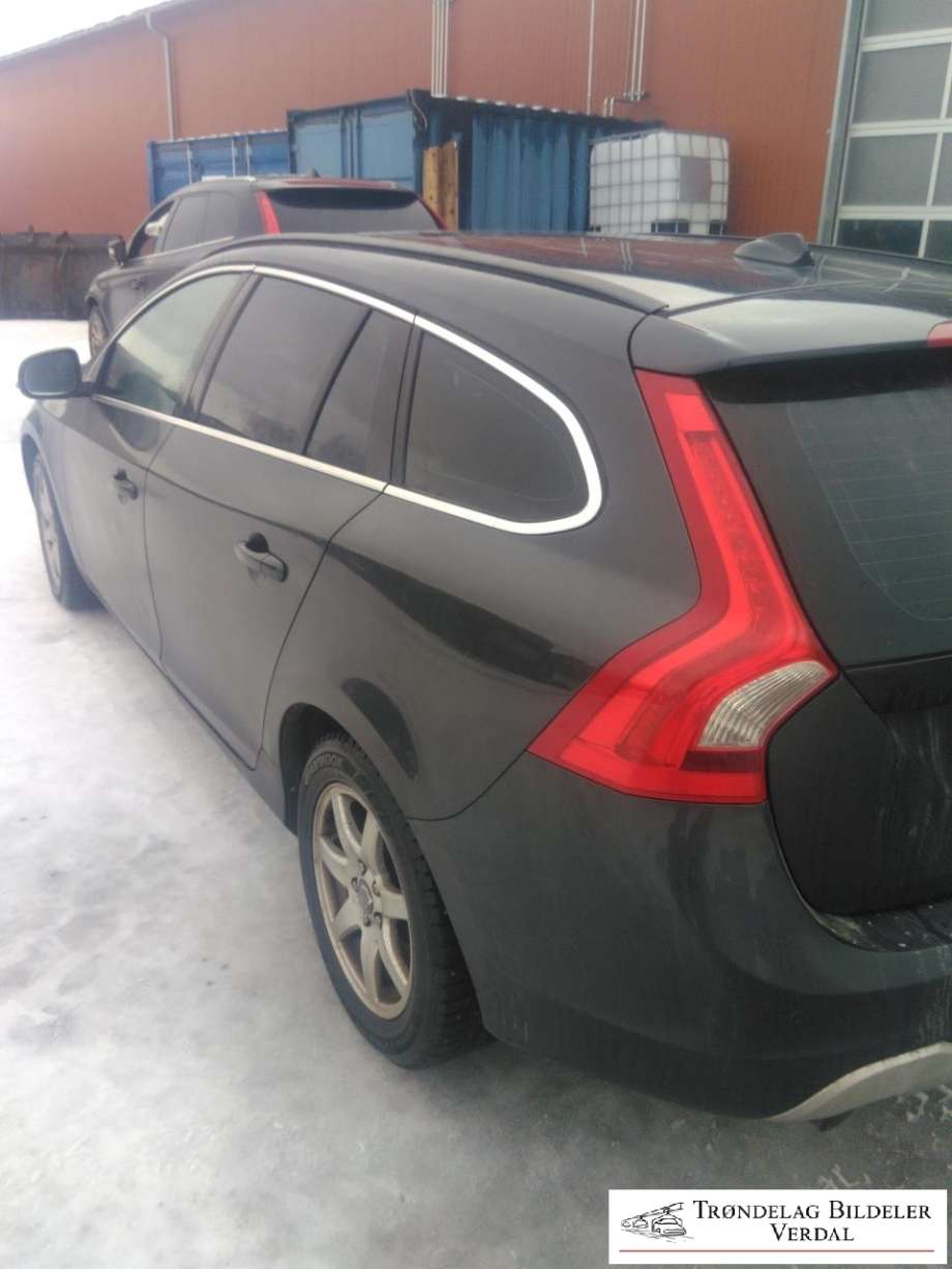 Volvo V60 2010-2013 (Type I, Fase 1) , Motorkode: D4162T, Girkassekode: 