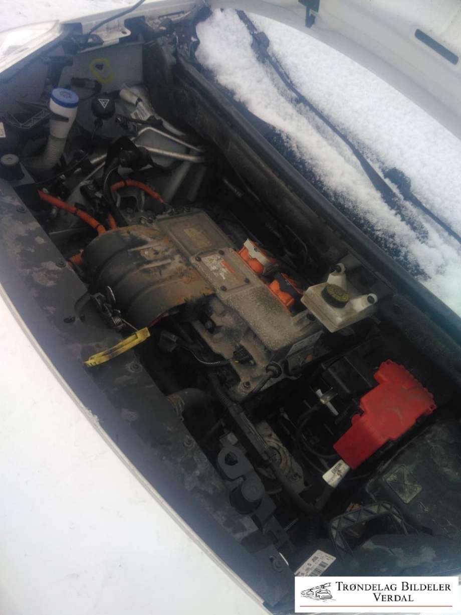 Peugeot Partner 2008-2015 (Type II, Fase 1) , Motorkode: Y51, Girkassekode: 