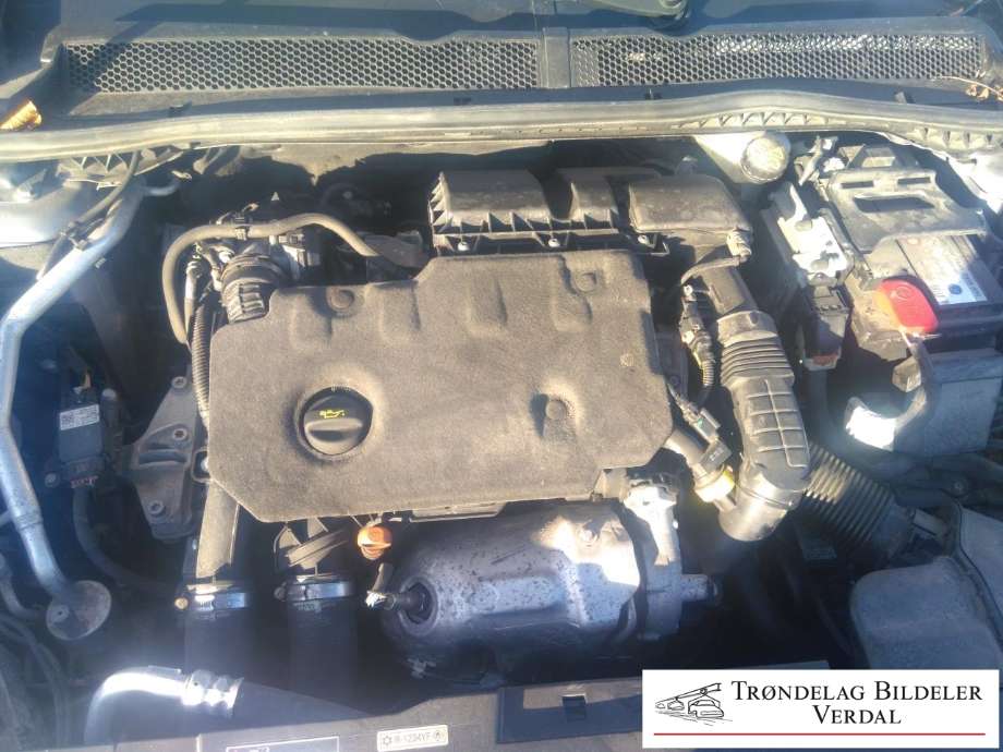 Peugeot 508 2018-->> (Type II) , Motorkode: YH01, Girkassekode: A