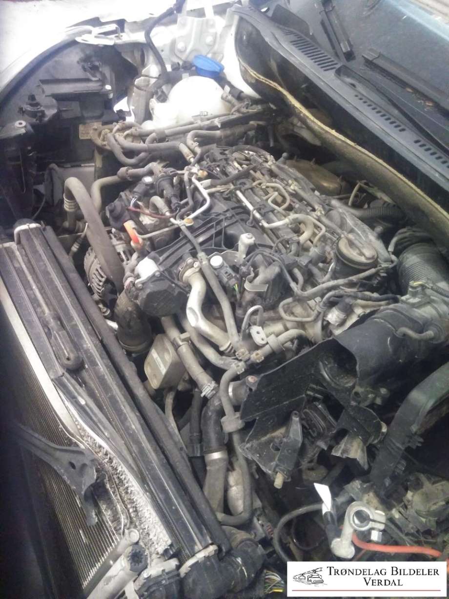 VW Caddy 2010-2015 (Type III, Fase 2) , Motorkode: CFH, Girkassekode: 