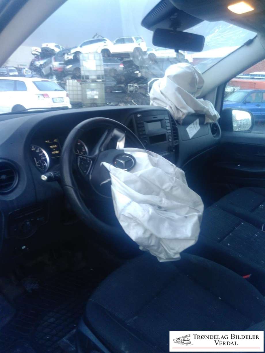 Mercedes Vito 2014-->> (W447) (W447), Motorkode: 651.950, Girkassekode: M