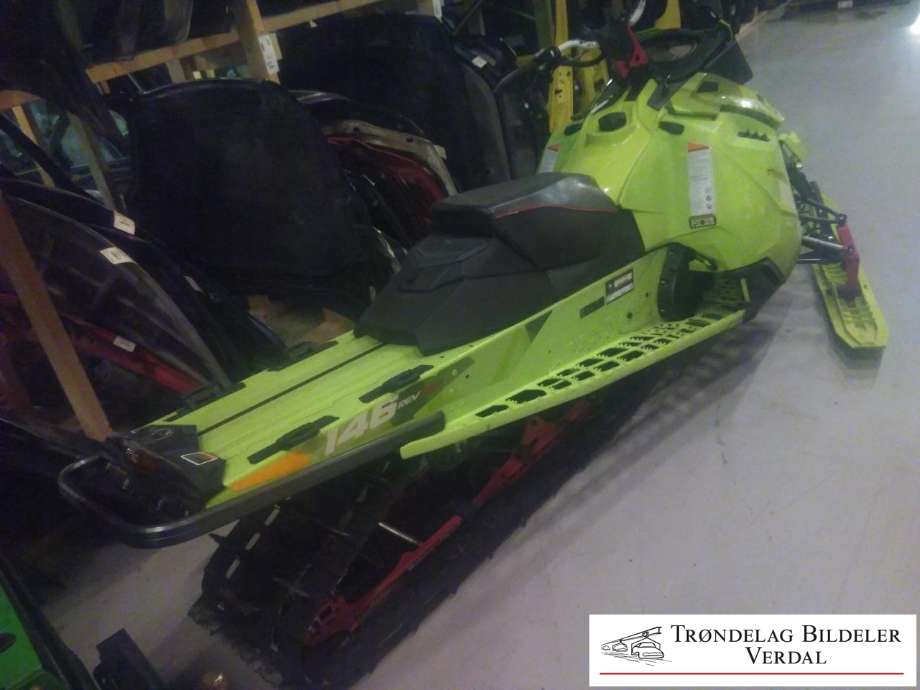 Snøscooter Ski-Doo øvrige 0-->> , Motorkode: 800R E-TEC, Girkassekode: A
