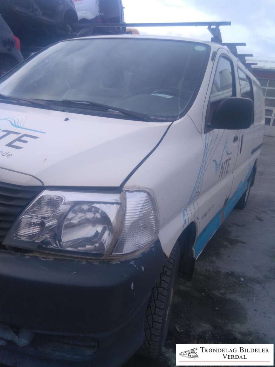 Toyota Hiace 2007-2012 (Fase 3) , Motorkode: 2KD-FTV, Girkassekode: M