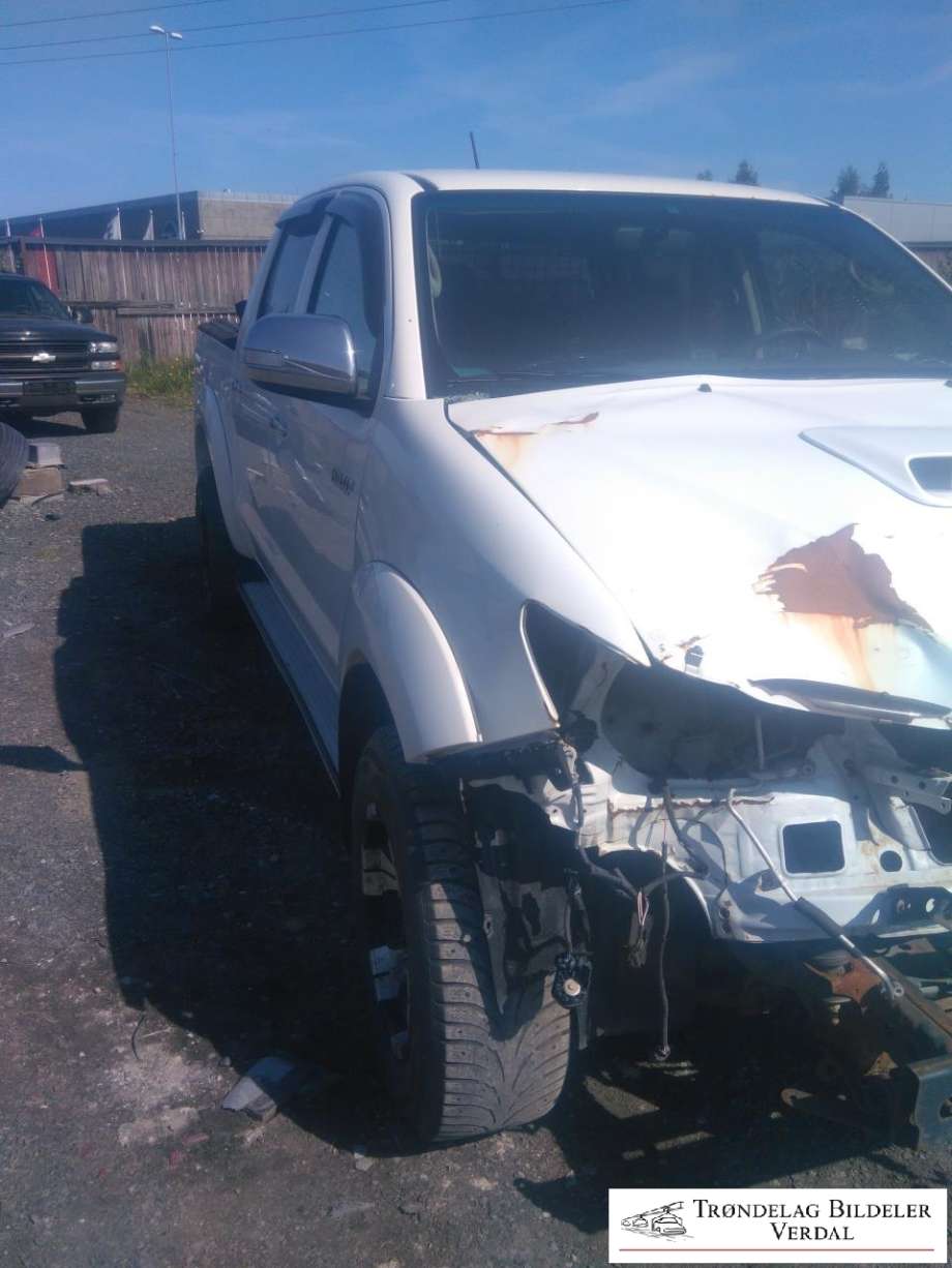 Toyota Hilux 2012-2016 , Motorkode: 2KD-FTV, Girkassekode: M