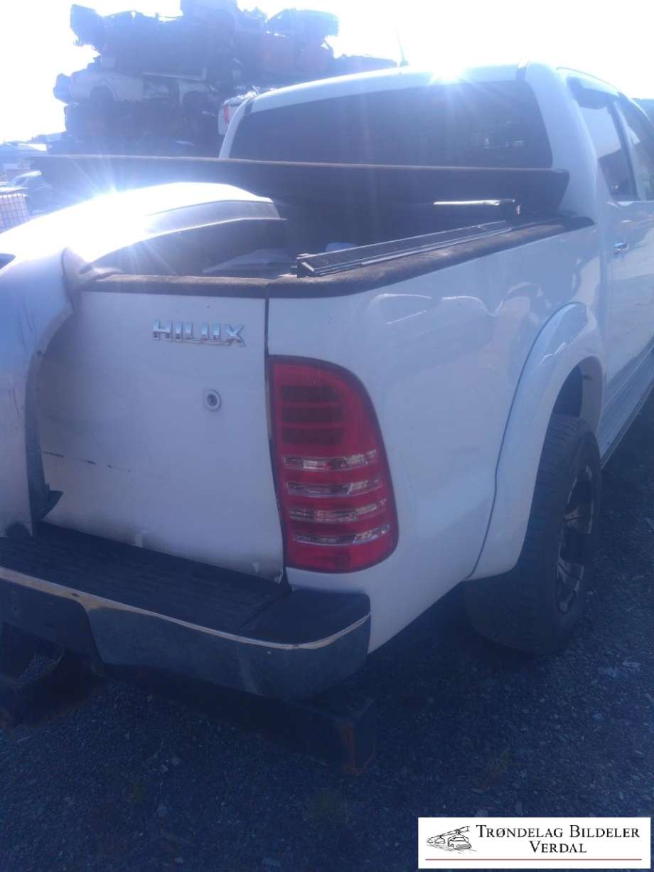 Toyota Hilux 2012-2016 , Motorkode: 2KD-FTV, Girkassekode: M