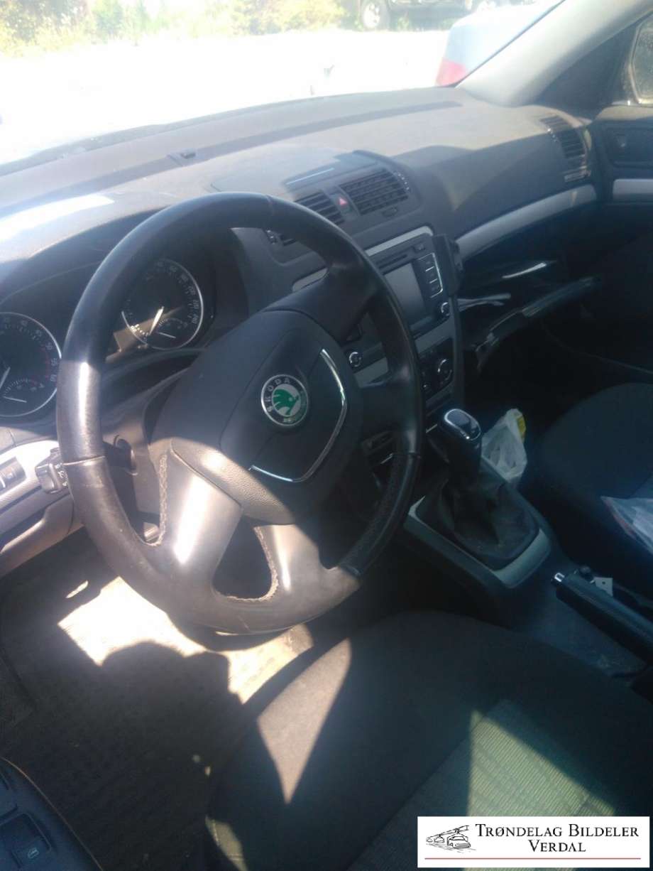 Škoda Octavia 2009-2013 (Type II, Fase 2) , Motorkode: CAY, Girkassekode: F