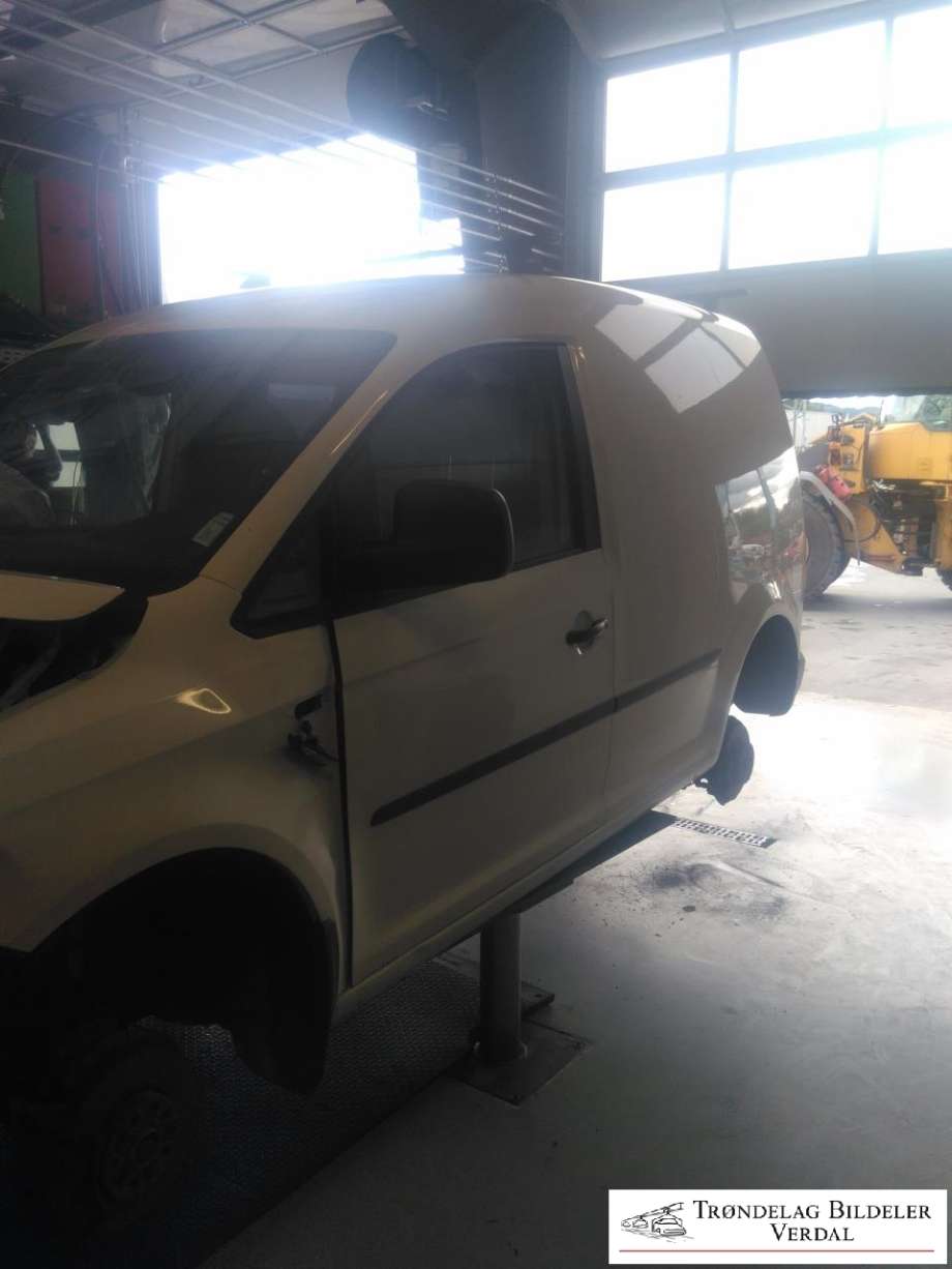 VW Caddy 2015-2020 (Type III, Fase 3) , Motorkode: DFS, Girkassekode: M