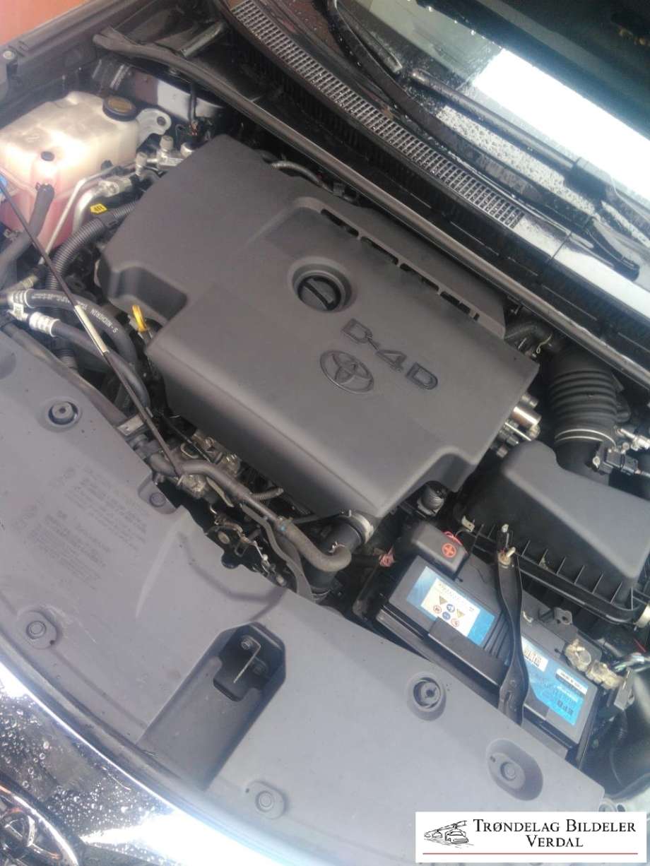 Toyota Avensis 2009-2015 (Type III, Fase 1) , Motorkode: 1AD-FTV, Girkassekode: M