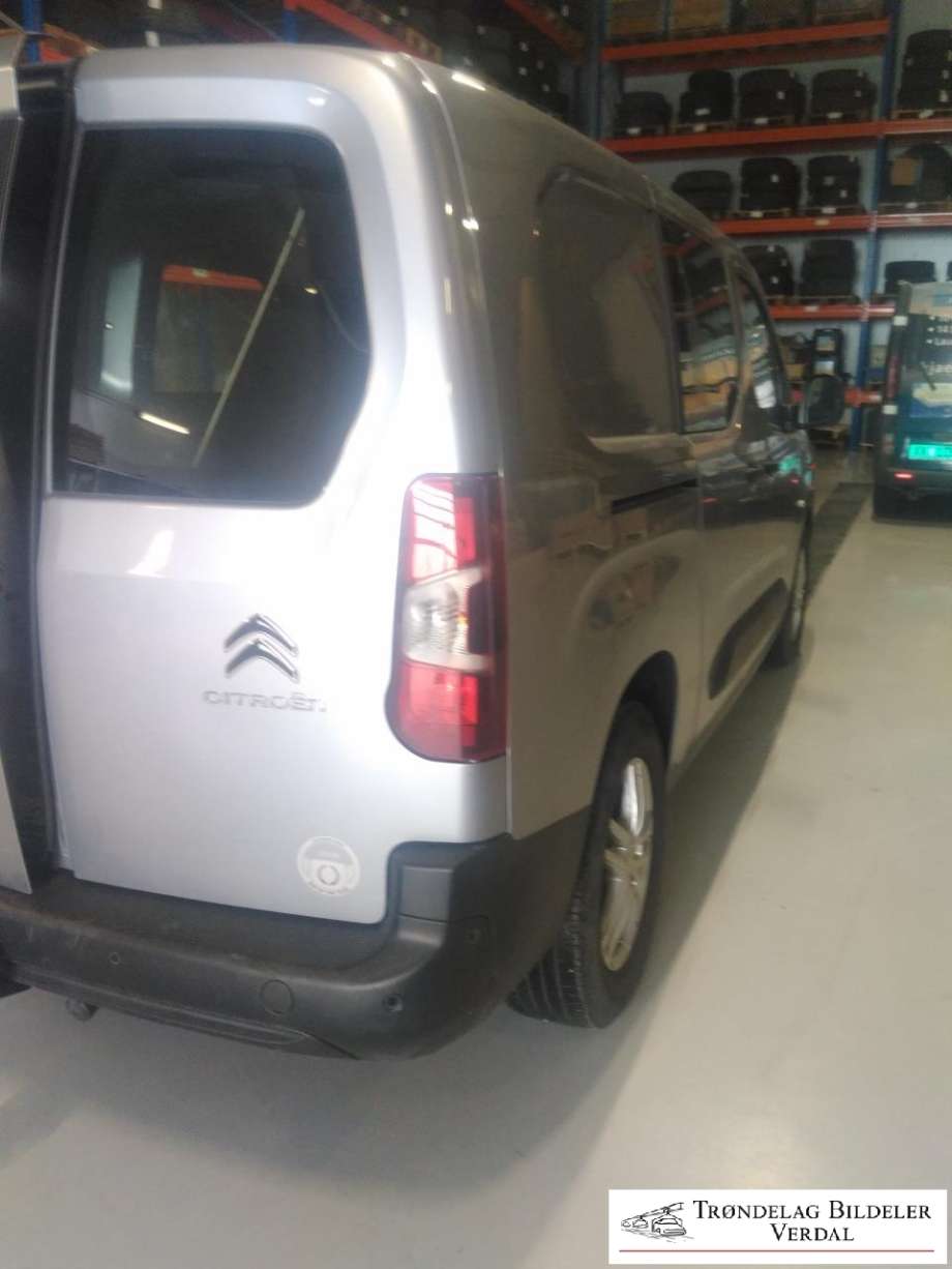 Citroën Berlingo 2019-->> (Type III) , Motorkode: YH01, Girkassekode: A