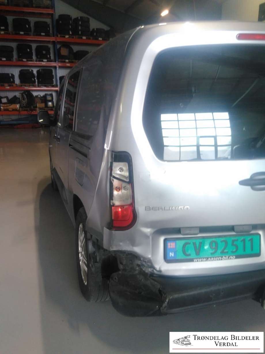 Citroën Berlingo 2019-->> (Type III) , Motorkode: YH01, Girkassekode: A