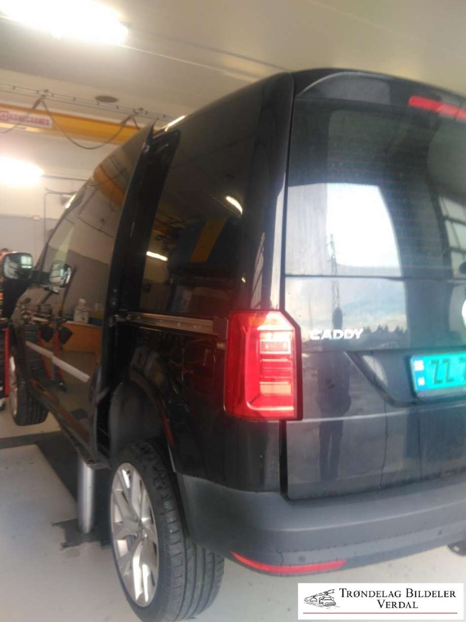 VW Caddy 2015-2020 (Type III, Fase 3) , Motorkode: DFS, Girkassekode: M