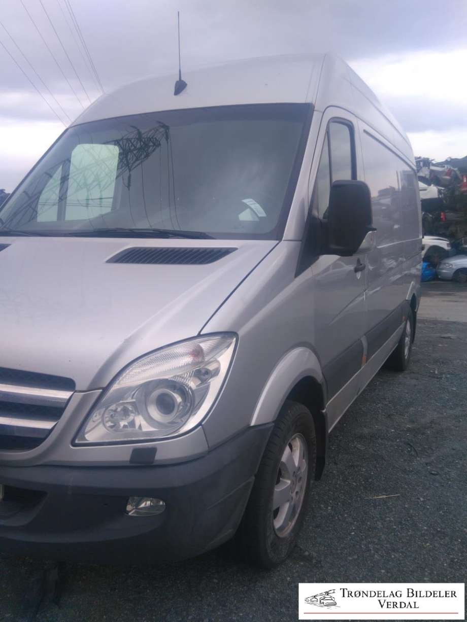 Mercedes Sprinter 2006-2013 (Fase 1) (906) (906), Motorkode: 646985, Girkassekode: M