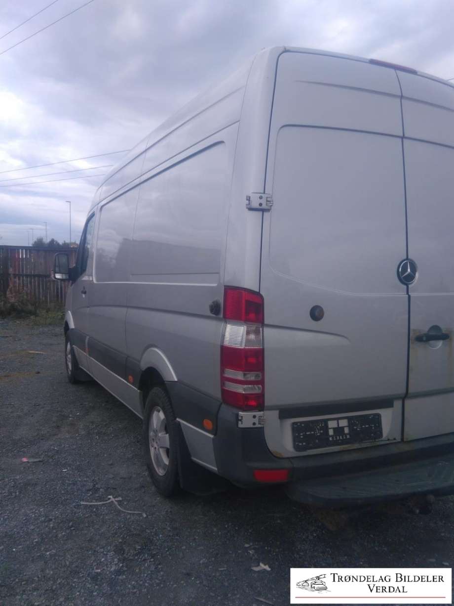 Mercedes Sprinter 2006-2013 (Fase 1) (906) (906), Motorkode: 646985, Girkassekode: M