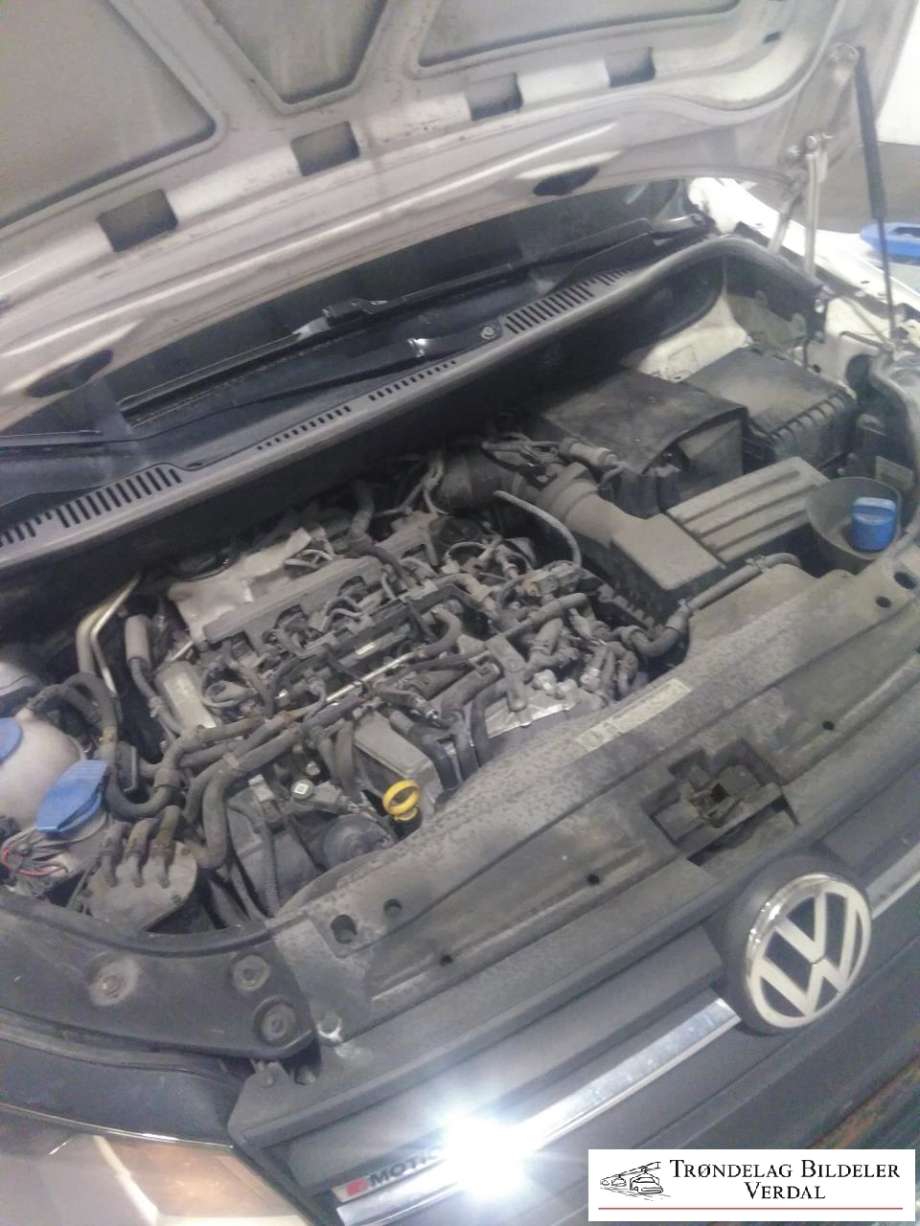 VW Caddy 2015-2020 (Type III, Fase 3) , Motorkode: DFS, Girkassekode: M