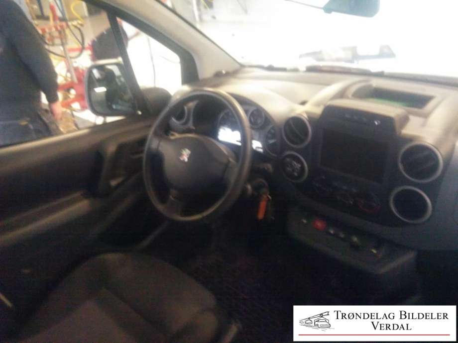 Peugeot Partner 2015-2019 (Type II, Fase 2) , Motorkode: BH02, Girkassekode: 