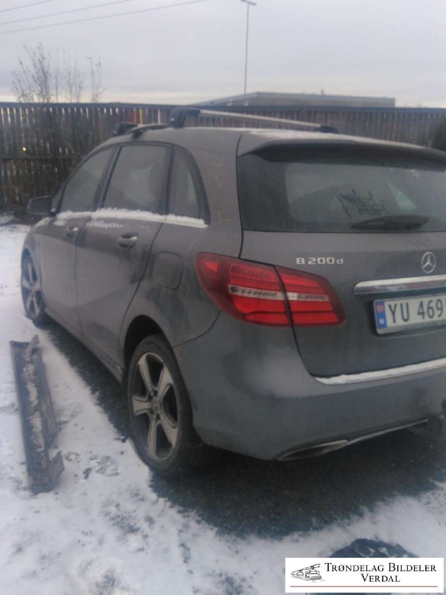 Mercedes B-Klasse 2011-2018 (W246) (W246), Motorkode: 651930, Girkassekode: 