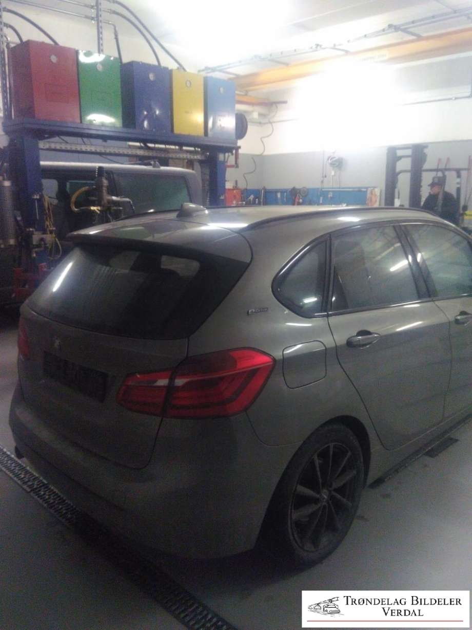 BMW 2-Serie 2014-2021 (F22/F23) (F22/F23), Motorkode: B38A15A, Girkassekode: A