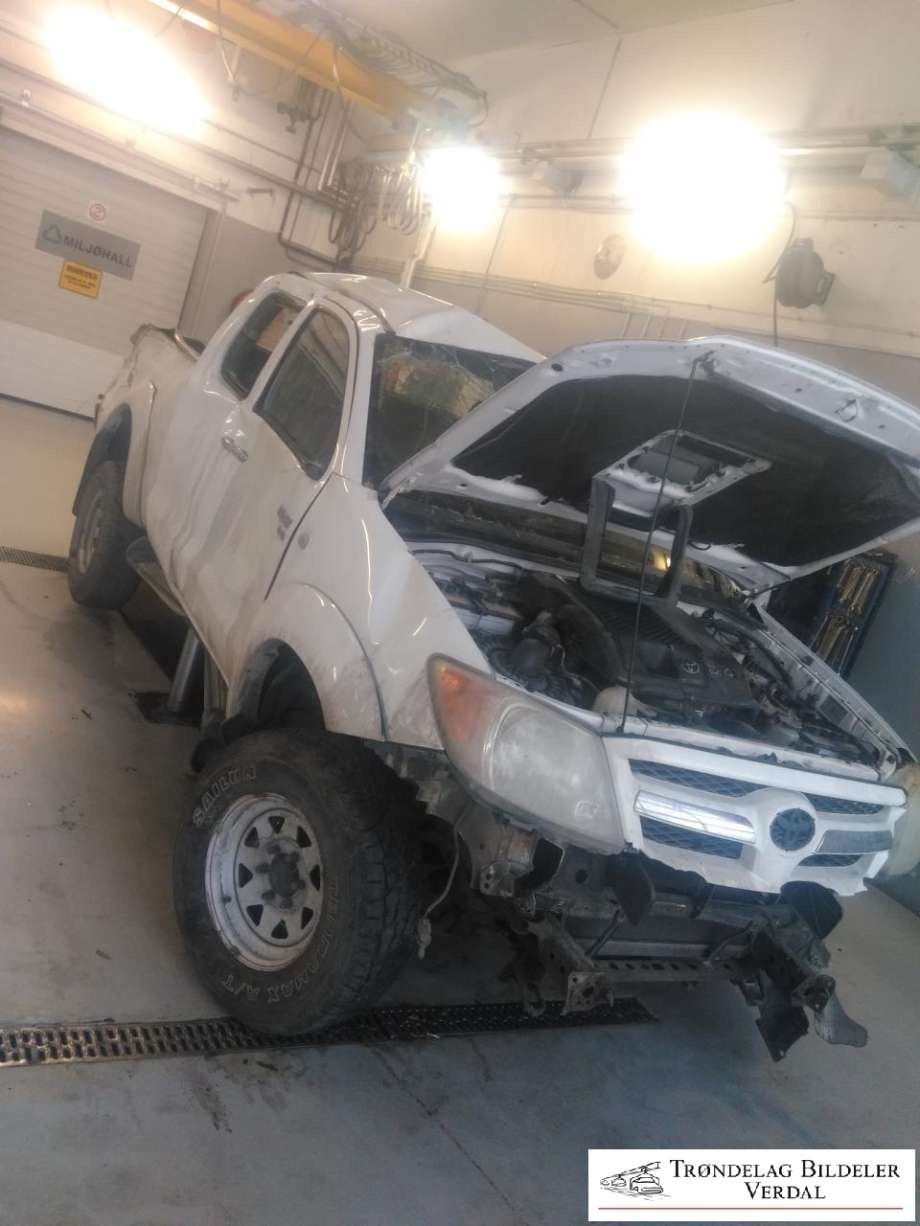 Toyota Hilux 2006-2011 , Motorkode: 2KD-FTV, Girkassekode: M