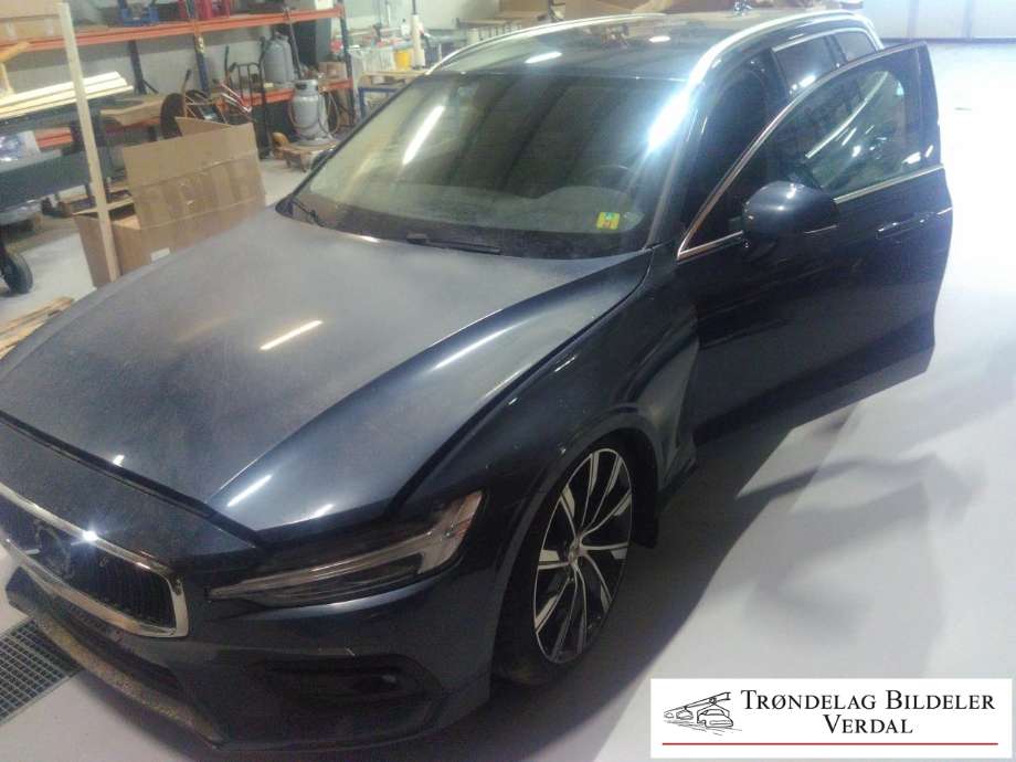 Volvo V60 / V60 CC 2018-->> (Type II) , Motorkode: D4204T14, Girkassekode: 