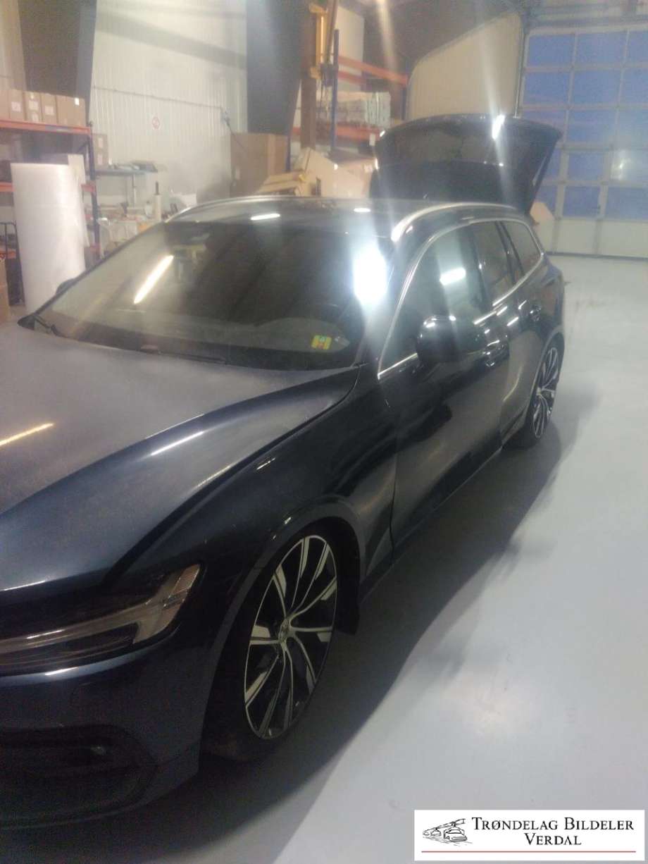 Volvo V60 / V60 CC 2018-->> (Type II) , Motorkode: D4204T14, Girkassekode: 