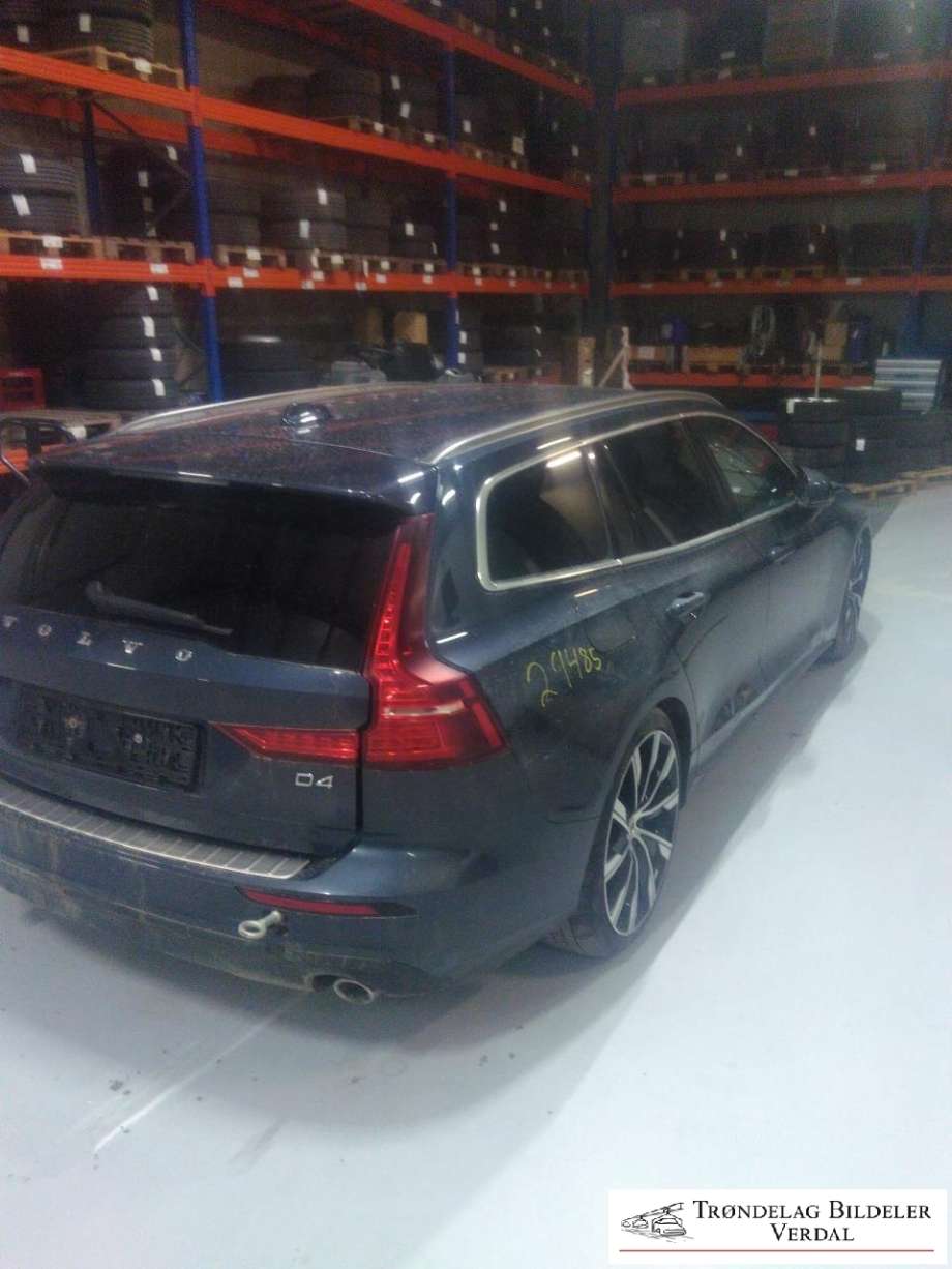 Volvo V60 / V60 CC 2018-->> (Type II) , Motorkode: D4204T14, Girkassekode: 