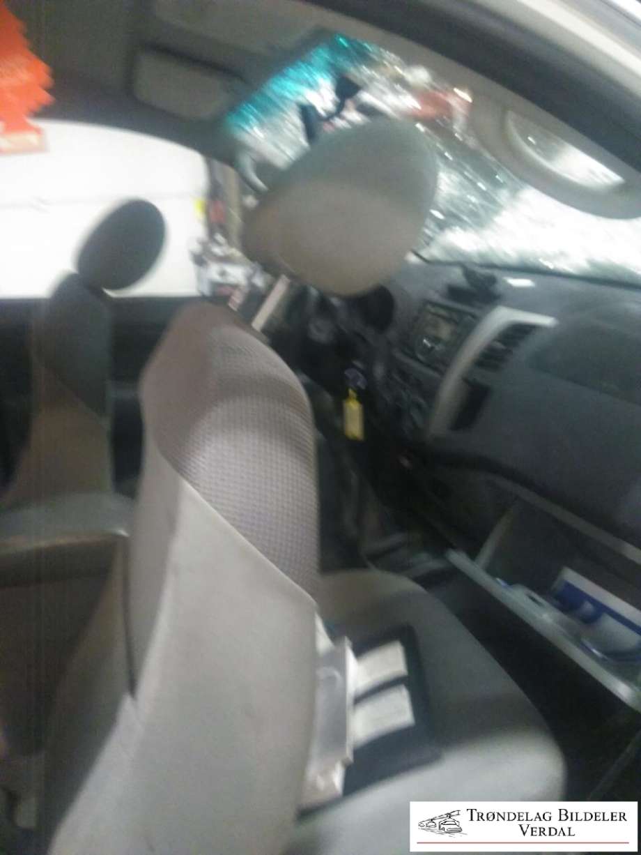 Toyota Hilux 2006-2011 , Motorkode: 2KD-FTV, Girkassekode: M
