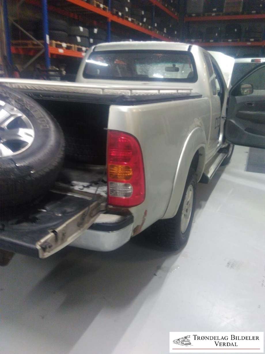 Toyota Hilux 2006-2011 , Motorkode: 2KD-FTV, Girkassekode: M
