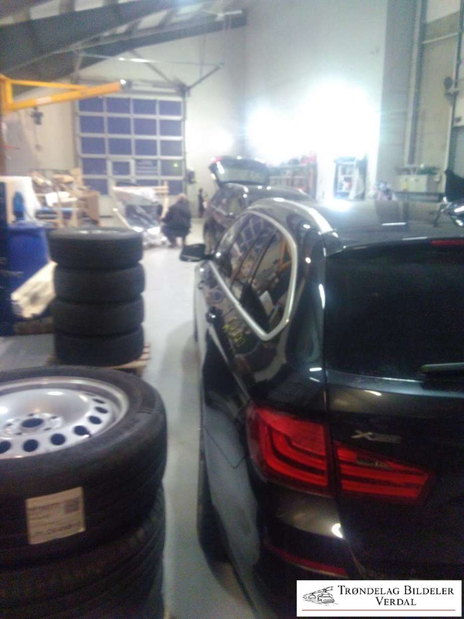BMW 5-Serie 2010-2017 (F10/F11) (F10/F11), Motorkode: N47D20D, Girkassekode: A