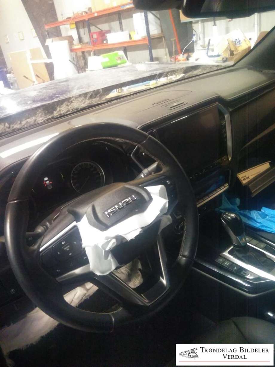 Isuzu D-Max 2021-->> (Type III) , Motorkode: RZ4EE6S-LD, Girkassekode: F