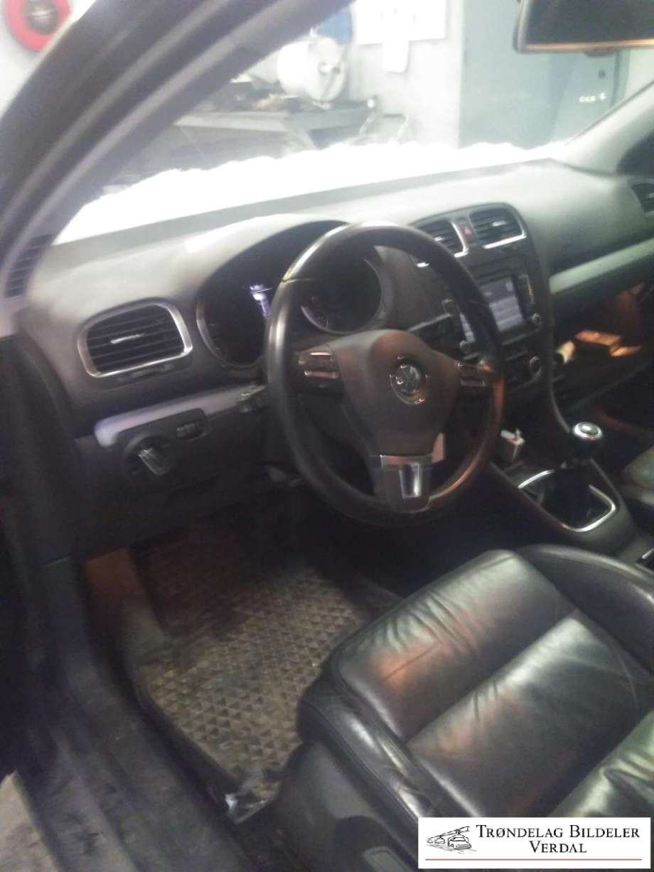 VW Golf VI 2008-2012 , Motorkode: CFF, Girkassekode: M