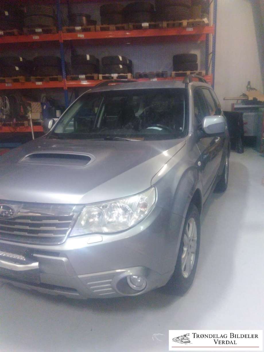 Subaru Forester 2008-2013 (Type III) , Motorkode: EE20, Girkassekode: M