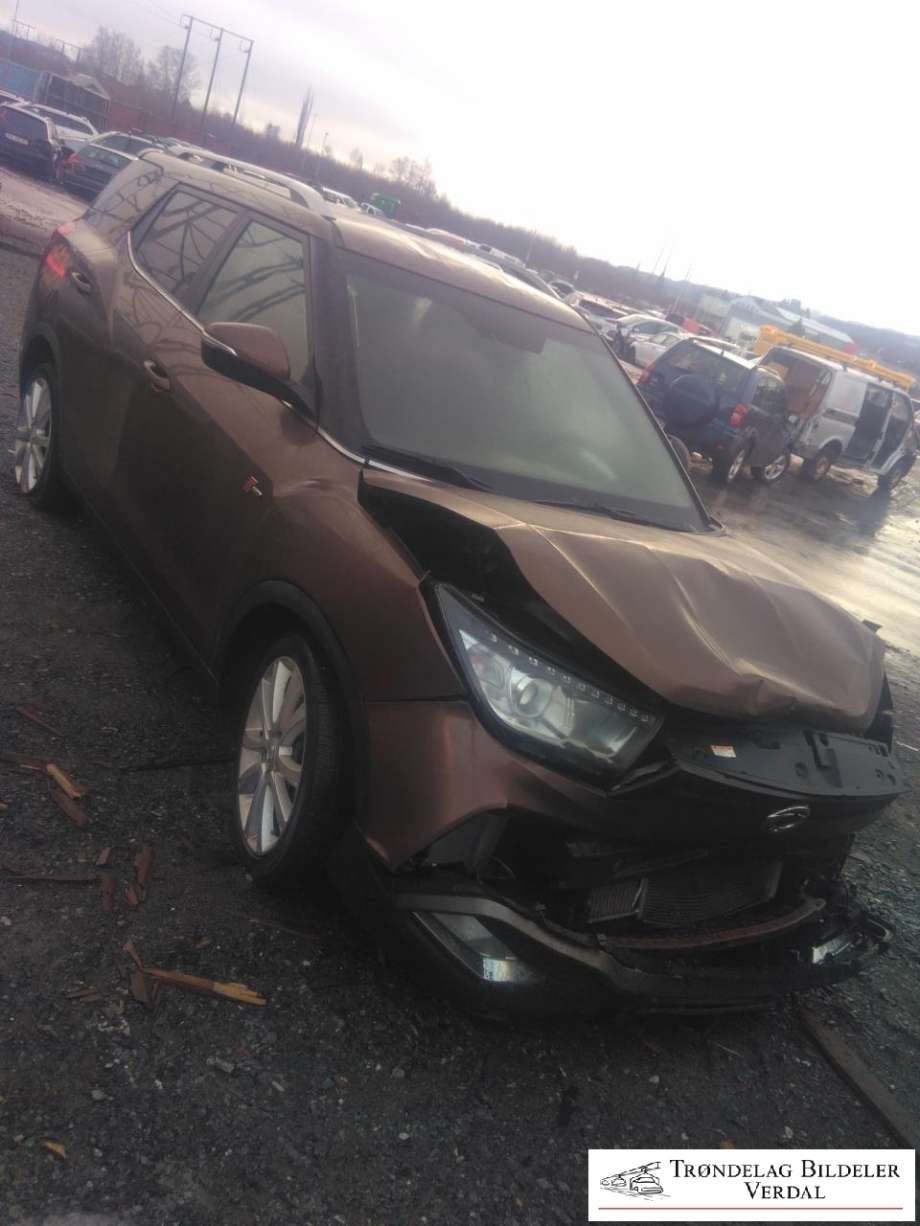 SsangYong Tivoli 2016-->> , Motorkode: 673 910, Girkassekode: M