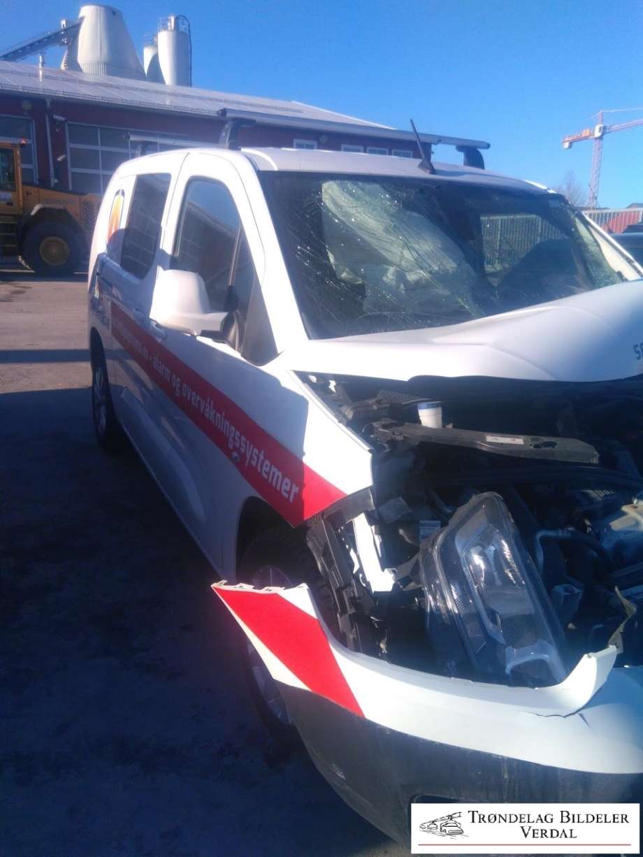 Citroën Berlingo 2019-->> (Type III) , Motorkode: YH01, Girkassekode: A