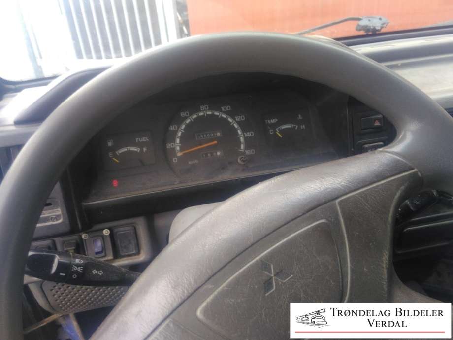 Mitsubishi L300 1987-2008 , Motorkode: 4D56, Girkassekode: M