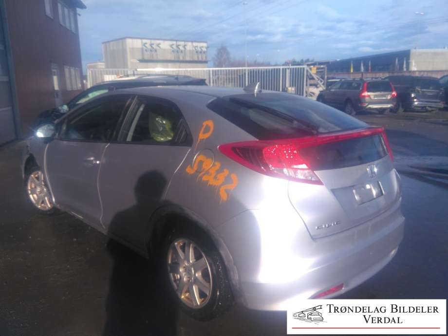 Honda Civic 2012-2015 (Type IX, Fase 1) , Motorkode: R18Z4, Girkassekode: M