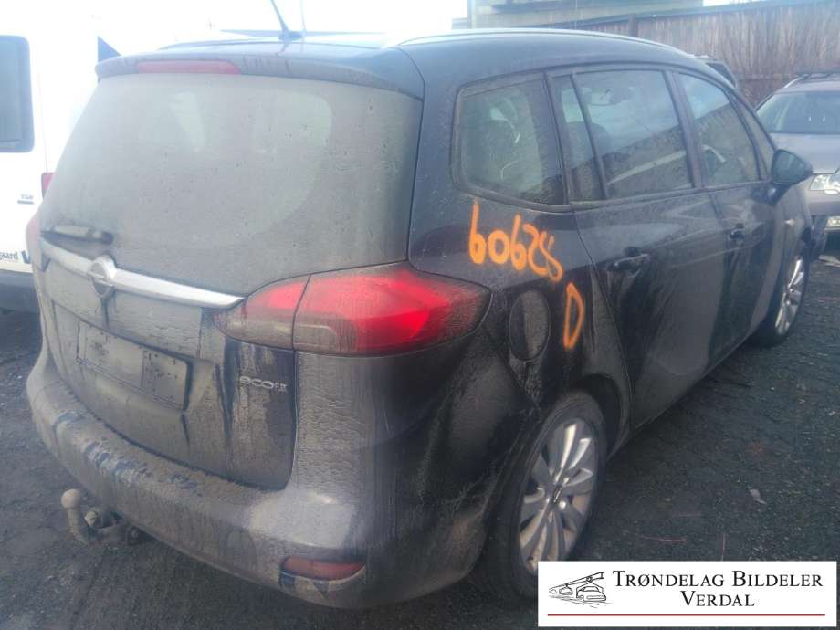 Opel Zafira Tourer 2012-2018 , Motorkode: A20DT, Girkassekode: M