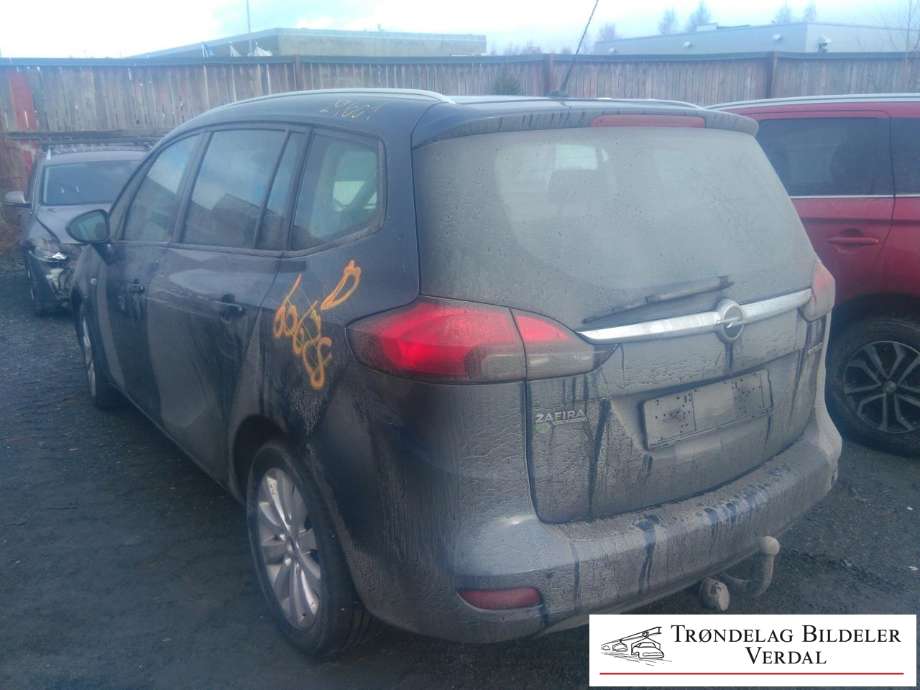 Opel Zafira Tourer 2012-2018 , Motorkode: A20DT, Girkassekode: M