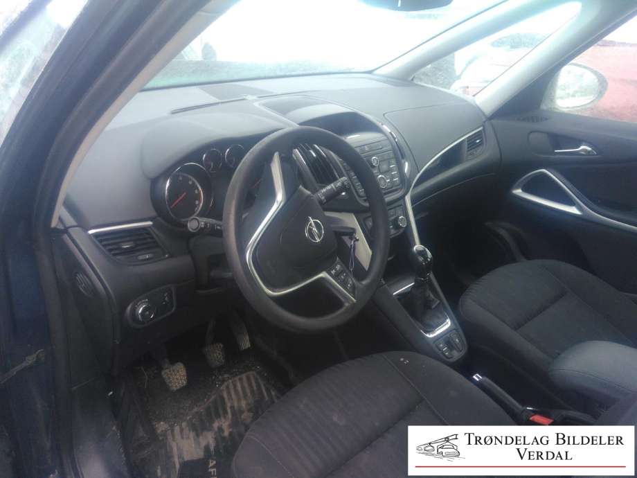 Opel Zafira Tourer 2012-2018 , Motorkode: A20DT, Girkassekode: M