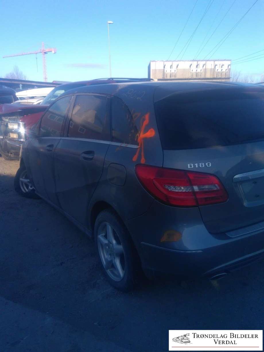 Mercedes B-Klasse 2011-2018 (W246) (W246), Motorkode: 651901, Girkassekode: 