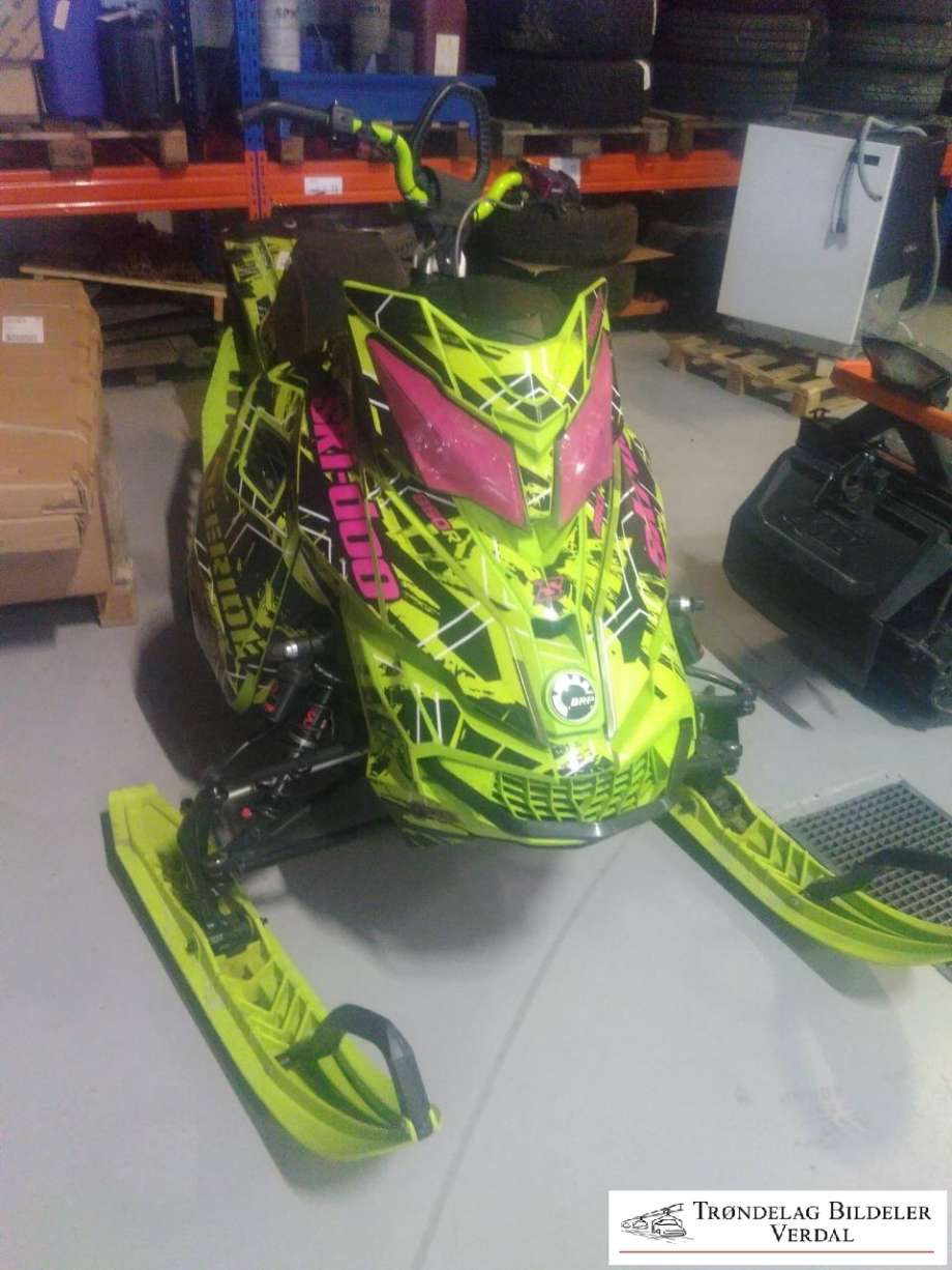 Snøscooter Ski-Doo øvrige 0-->> , Motorkode: 800R E-TEC, Girkassekode: A