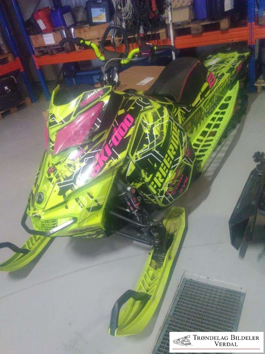 Snøscooter Ski-Doo øvrige 0-->> , Motorkode: 800R E-TEC, Girkassekode: A