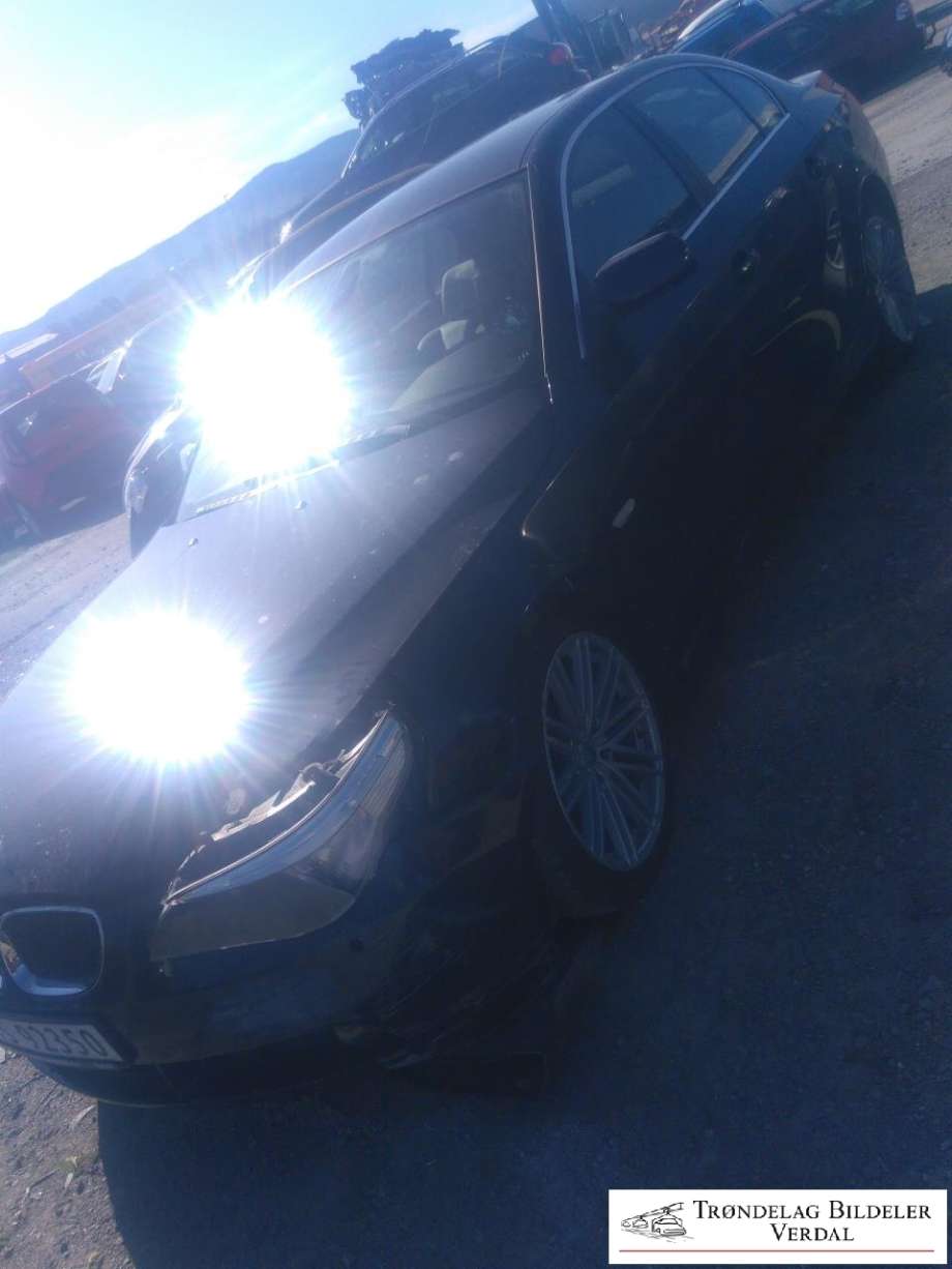 BMW 5-Serie 2003-2010 (E60/E61) (E60/E61), Motorkode: 204D4, Girkassekode: A