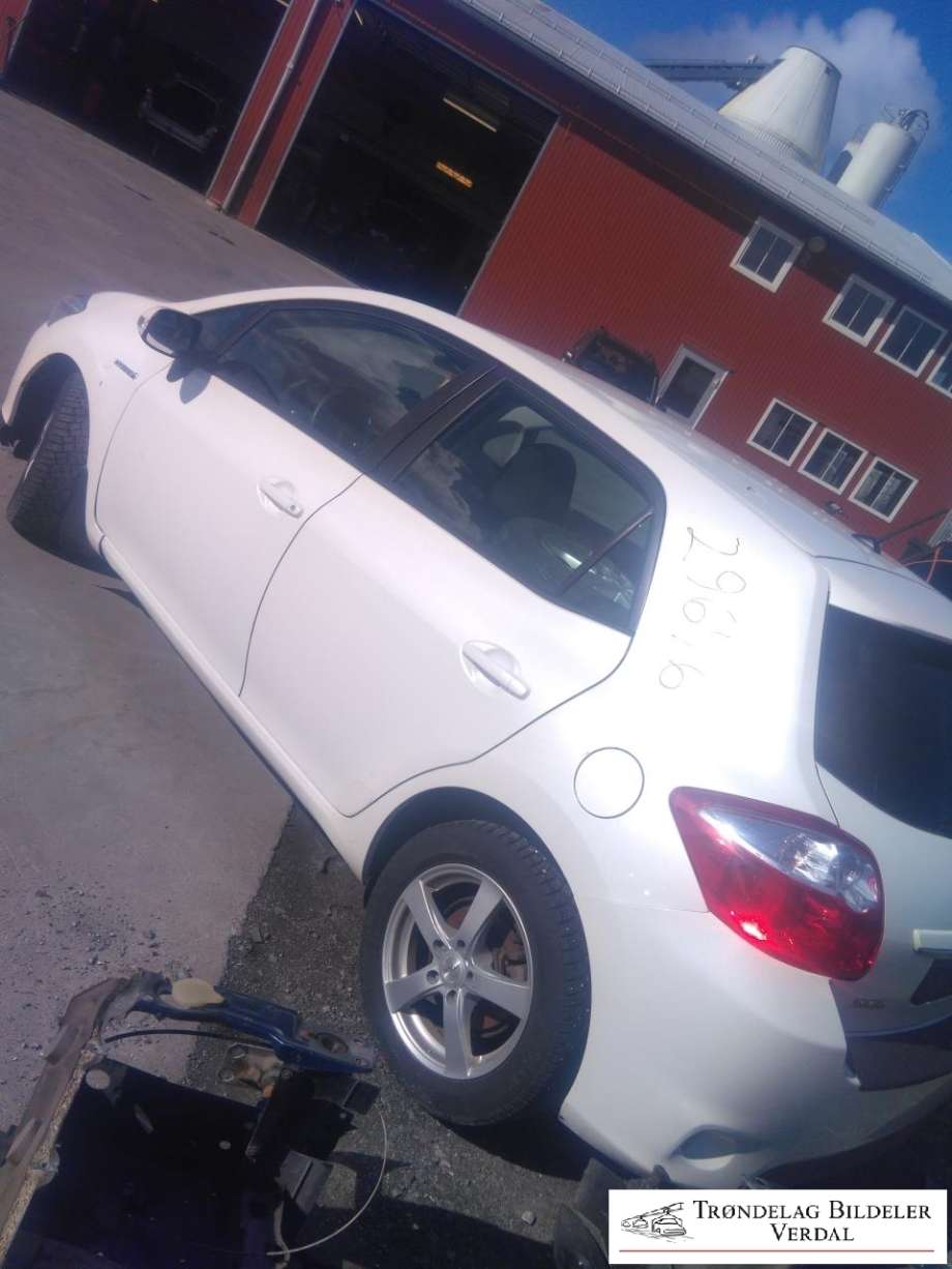Toyota Auris 2010-2012 (Type I, Fase 2) delebil , Motorkode: 2ZR-FXE, Girkassekode: A