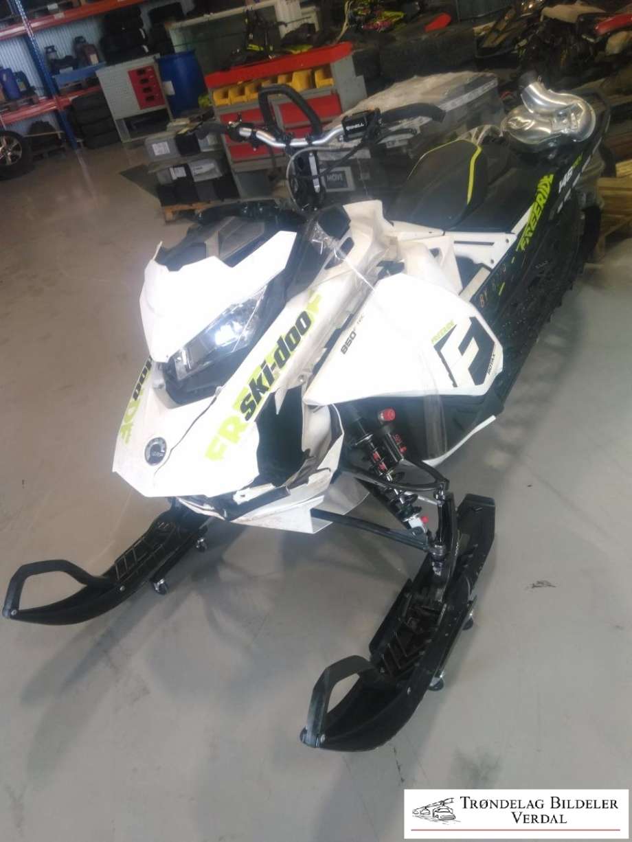 Snøscooter Ski-Doo øvrige 0-->> , Motorkode: 849, Girkassekode: A