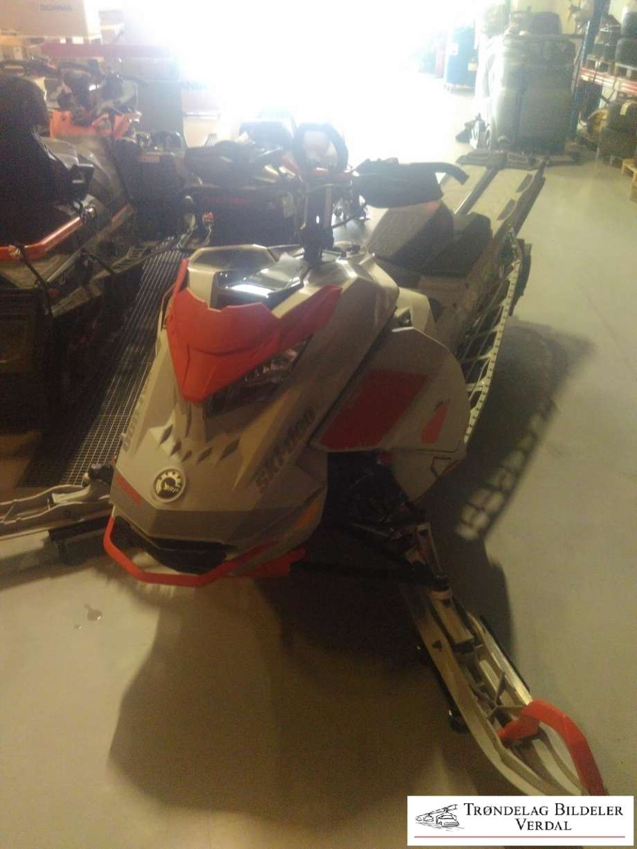 Snøscooter Ski-Doo øvrige 0-->> , Motorkode: E-849ACA, Girkassekode: A