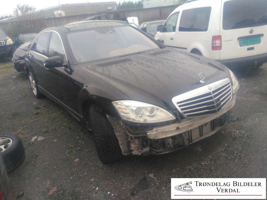 Mercedes S-Klasse 2005-2013 (W221) delebil , Motorkode: OM642.932, Girkassekode: A