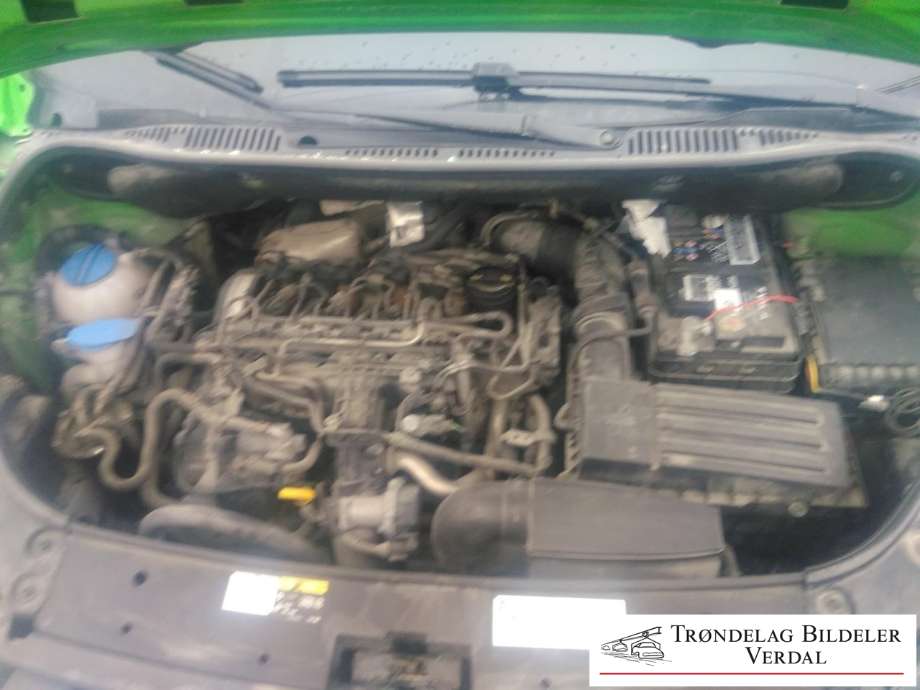 VW Caddy 2010-2015 (Type III, Fase 2) , Motorkode: CAY, Girkassekode: 